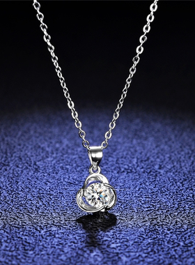 925纯银吊坠1克拉莫桑钻项链女款时尚三叶草风车新款银吊坠锁骨链