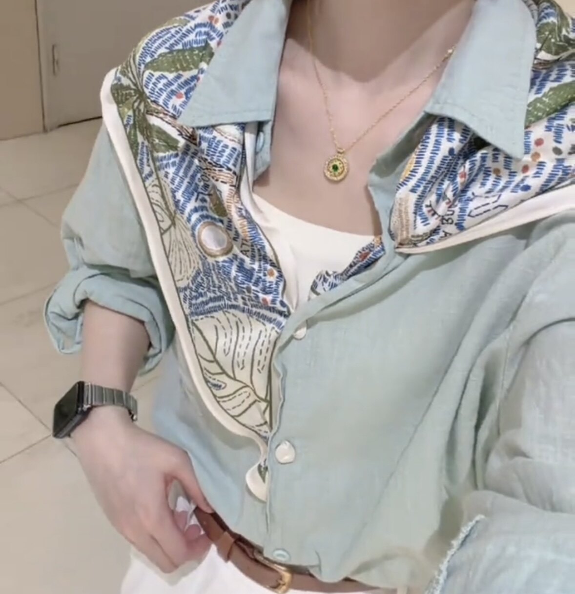 油画系列双层印花小坎肩春夏秋季搭配T恤衬衫缎面空调护肩小丝巾