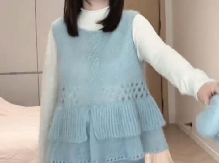 针织吊带马甲女吊带小清新森系女装勾花宽松背心感镂空上衣