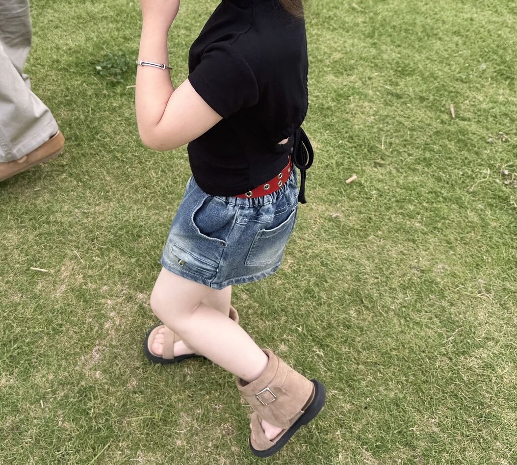 美式复古牛仔半身裙女2026夏季新款辣妹设计感高腰a字短裙子