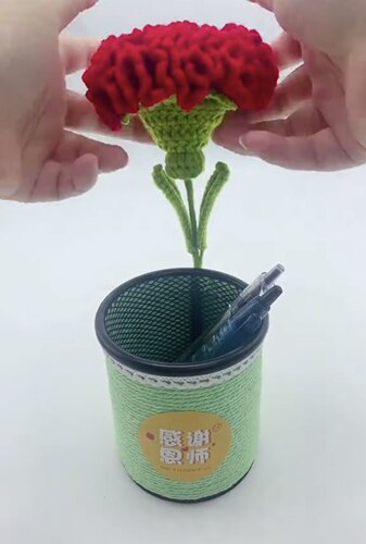 2026新款手工编织毛线钩针材料包diy自制花朵笔筒送女友闺蜜礼物