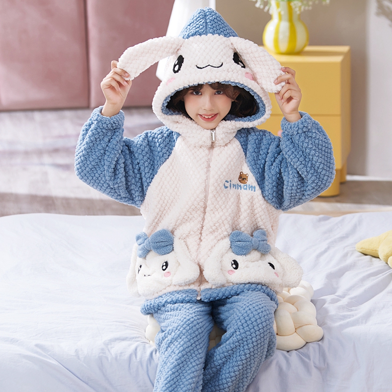 冬季女童睡衣法兰绒玉桂狗拉链