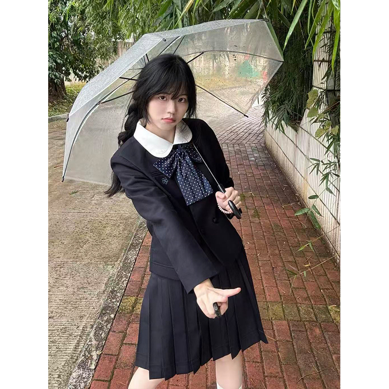 小圆西服绀色外套校供感新款百搭原创基础款时尚学院风短裙套装女