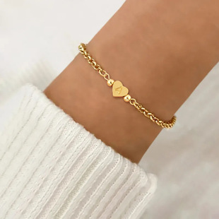 跨境热卖简约款爱心腐刻字母串珠手链A-Z大写英文首字母手链