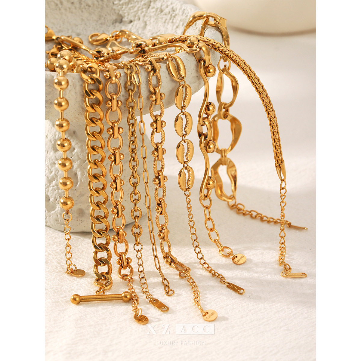 跨境欧美INS风18k金不锈钢手链轻奢高级感钛钢手链女士古巴手工链