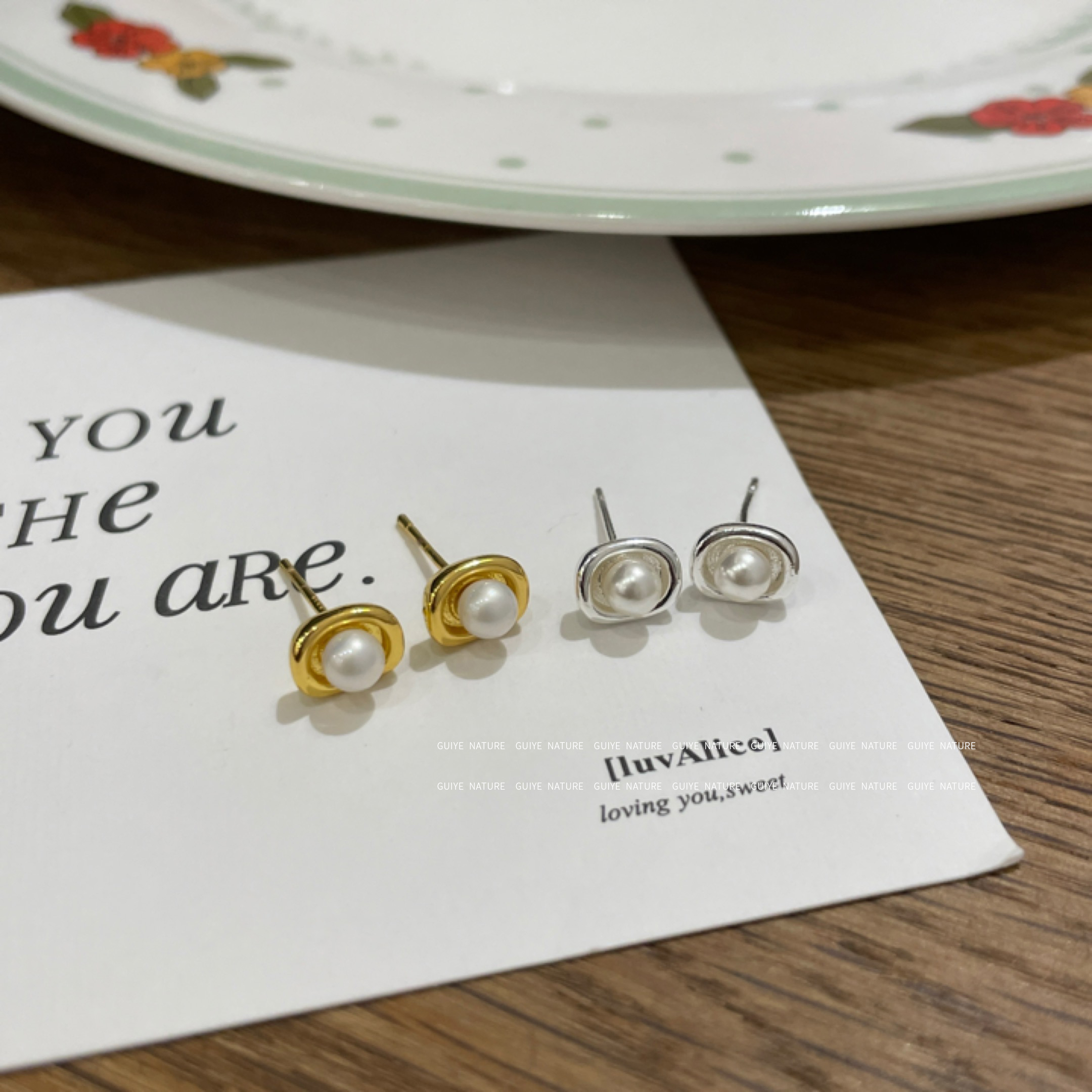 归野温柔风精致元宝珍珠耳钉女