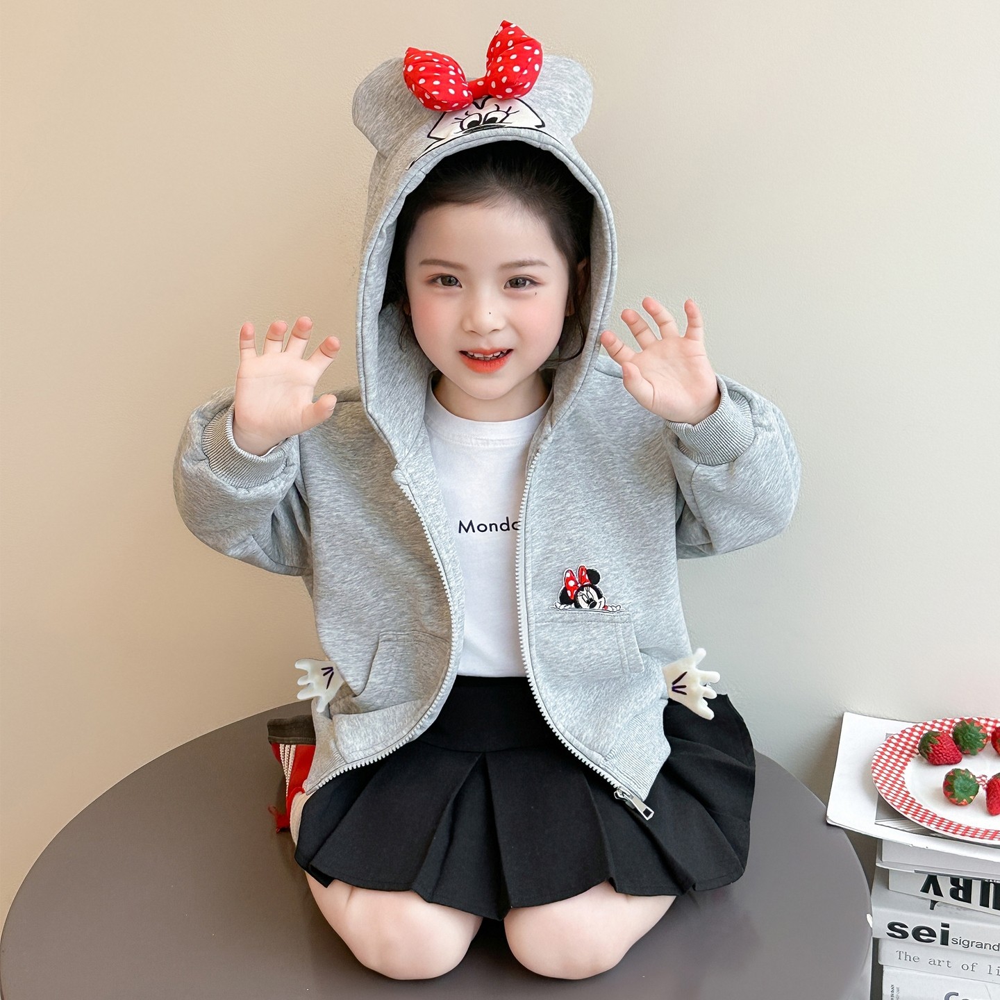 女童外套春秋2026新款宝宝卡通可爱开衫卫衣春季儿童连帽休闲上衣,童装/婴儿装/亲子装,普通外套,淘宝优惠券,粉丝福利购,淘宝优惠卷