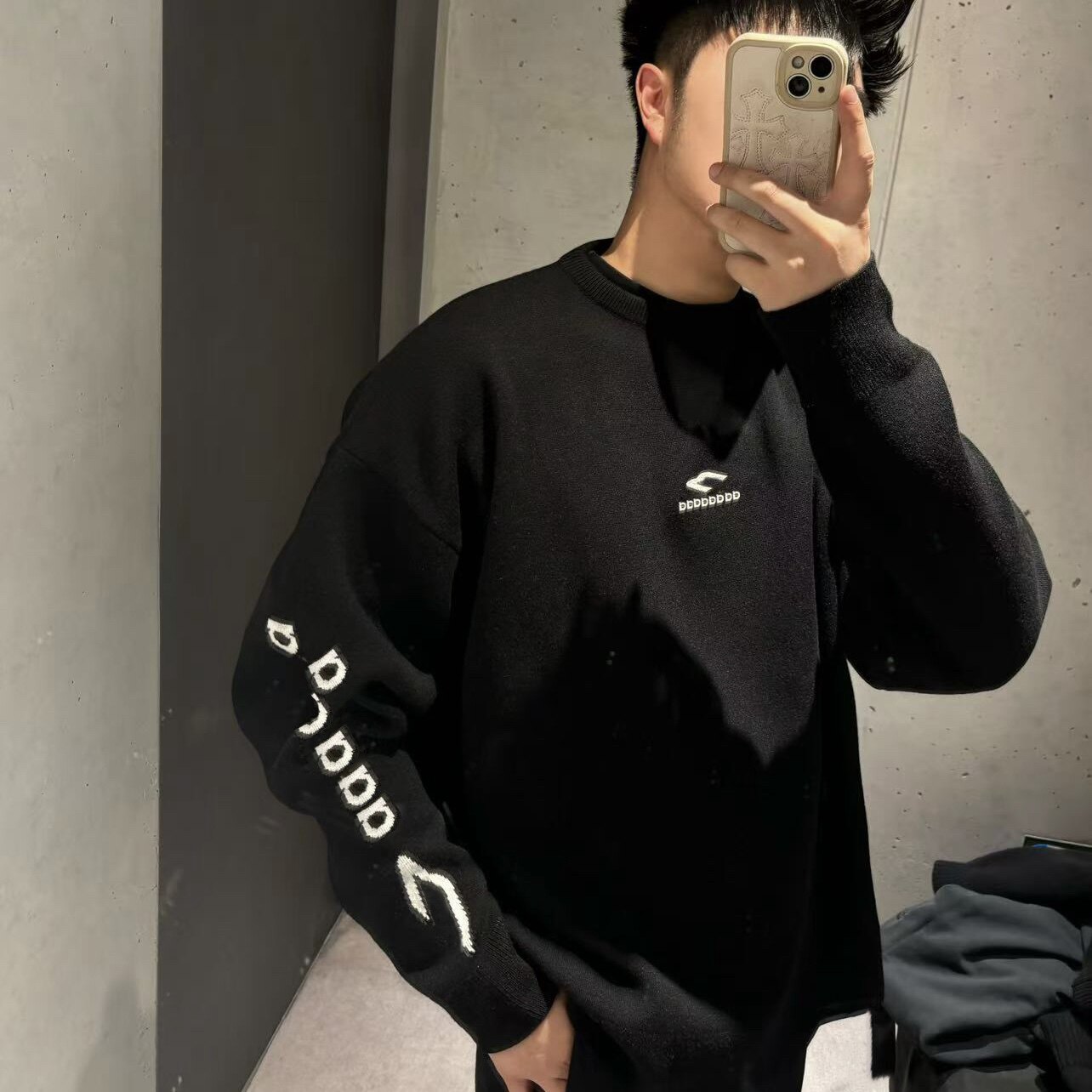 「SKI滑雪新季」VANA ILUSION 手臂字母3B提花毛衣男女保暖情侣潮