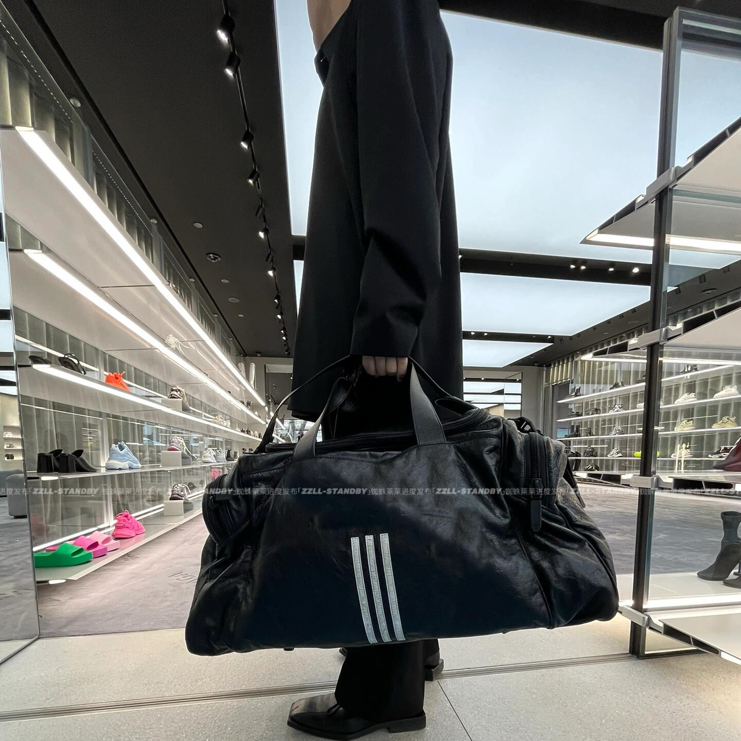 「三条杠联名」VANA ILUSION 23SS纽交所复古羊皮手提包挎包书包,箱包皮具/热销女包/男包,旅行袋,淘宝优惠券,粉丝福利购,淘宝优惠卷