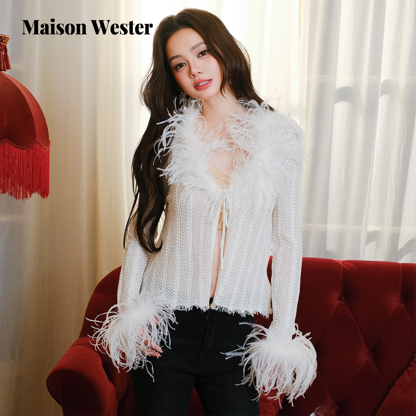 Maison Wester2025年秋季新品拼接工艺领口袖口羽毛针织开衫