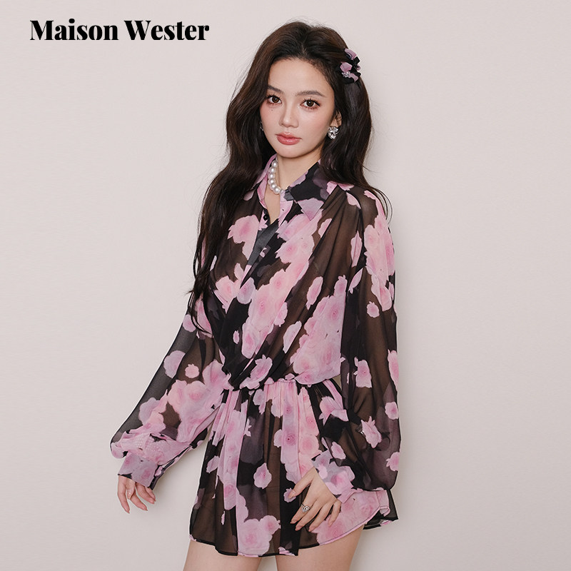 Maison Wester2025早秋新款黑拼粉玫瑰图案印花款上衣衬衫连衣裙