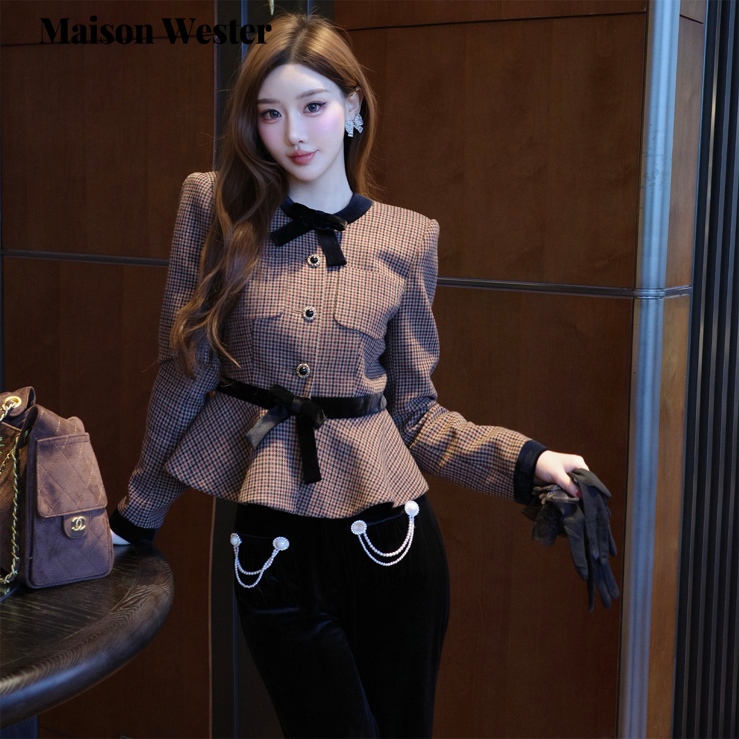 Maison Wester2026春季新品棕粗花呢撞色边蝴蝶结收腰外套上衣,女装/女士精品,短外套,淘宝优惠券,粉丝福利购,淘宝优惠卷