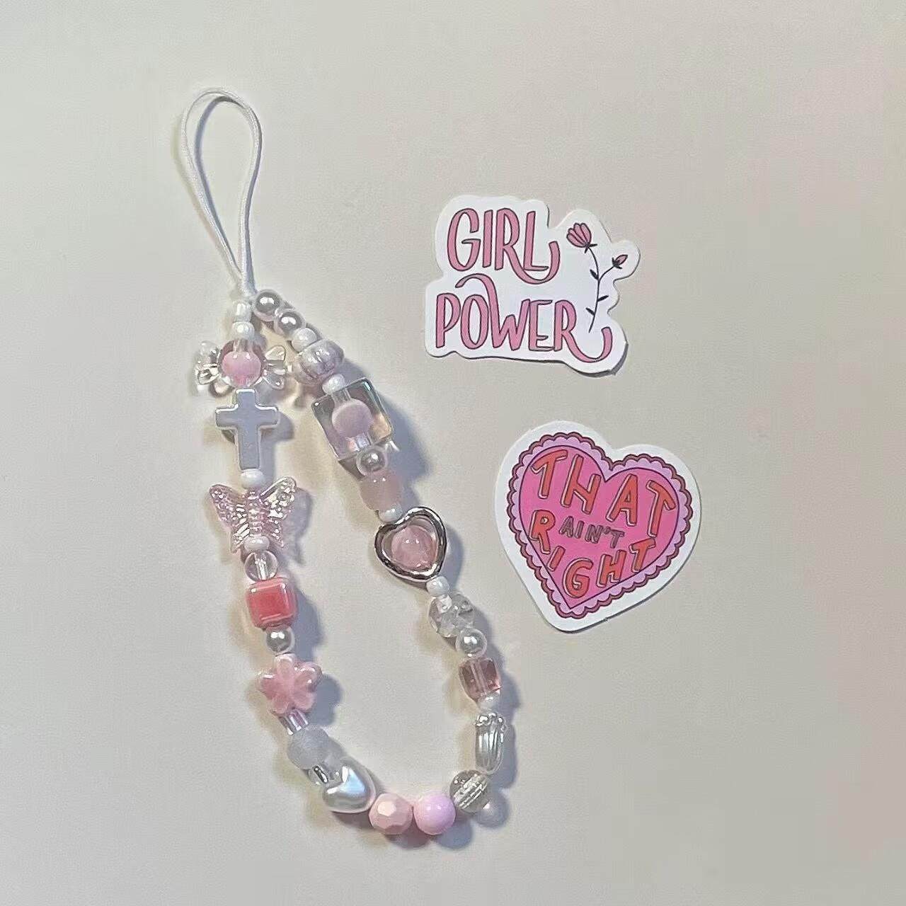 手机挂件女精致高级感耐用手机链粉色樱花金属爱心ccd相机手绳diy珠子手机链挂绳手机壳挂件温柔,3C数码配件,手机挂件/手机链,淘宝优惠券,粉丝福利购,淘宝优惠卷