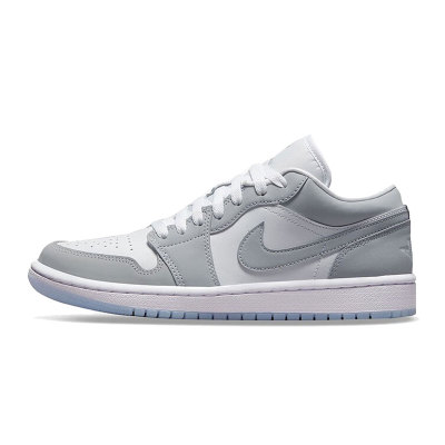耐克女鞋Jordan AJ1烟雾灰小迪奥刺绣板鞋篮球鞋DC0774-105