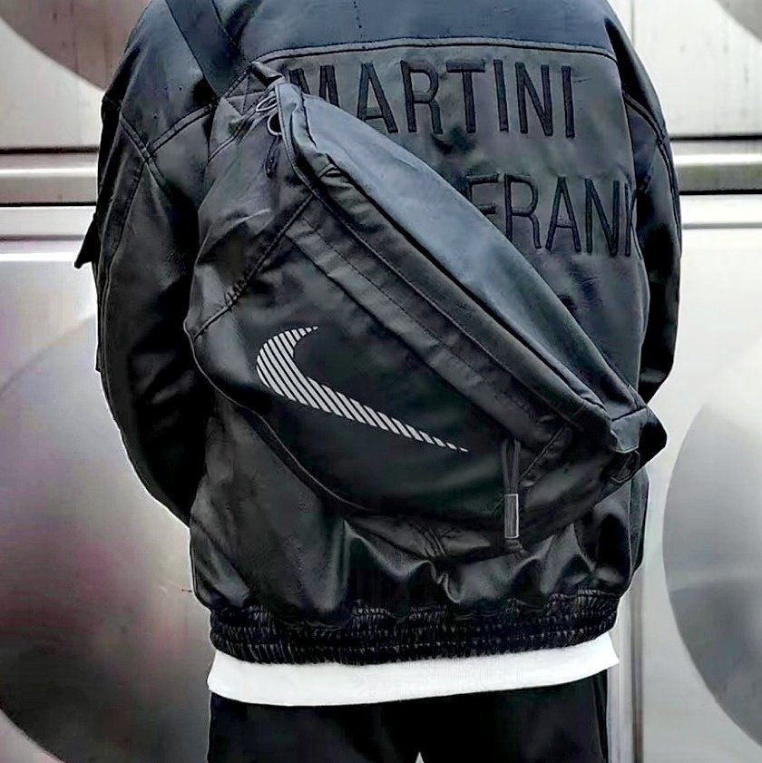 耐克NIKE休闲运动腰包男女胸包王一博同款大斜挎单肩包DB4697-010