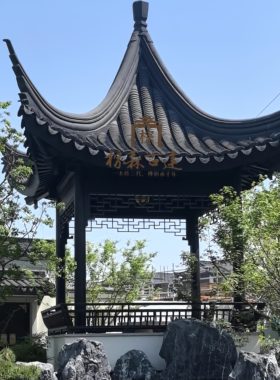 别墅室外凉亭户外庭院苏式菠萝格凉亭中式古建实木长廊四六角亭子