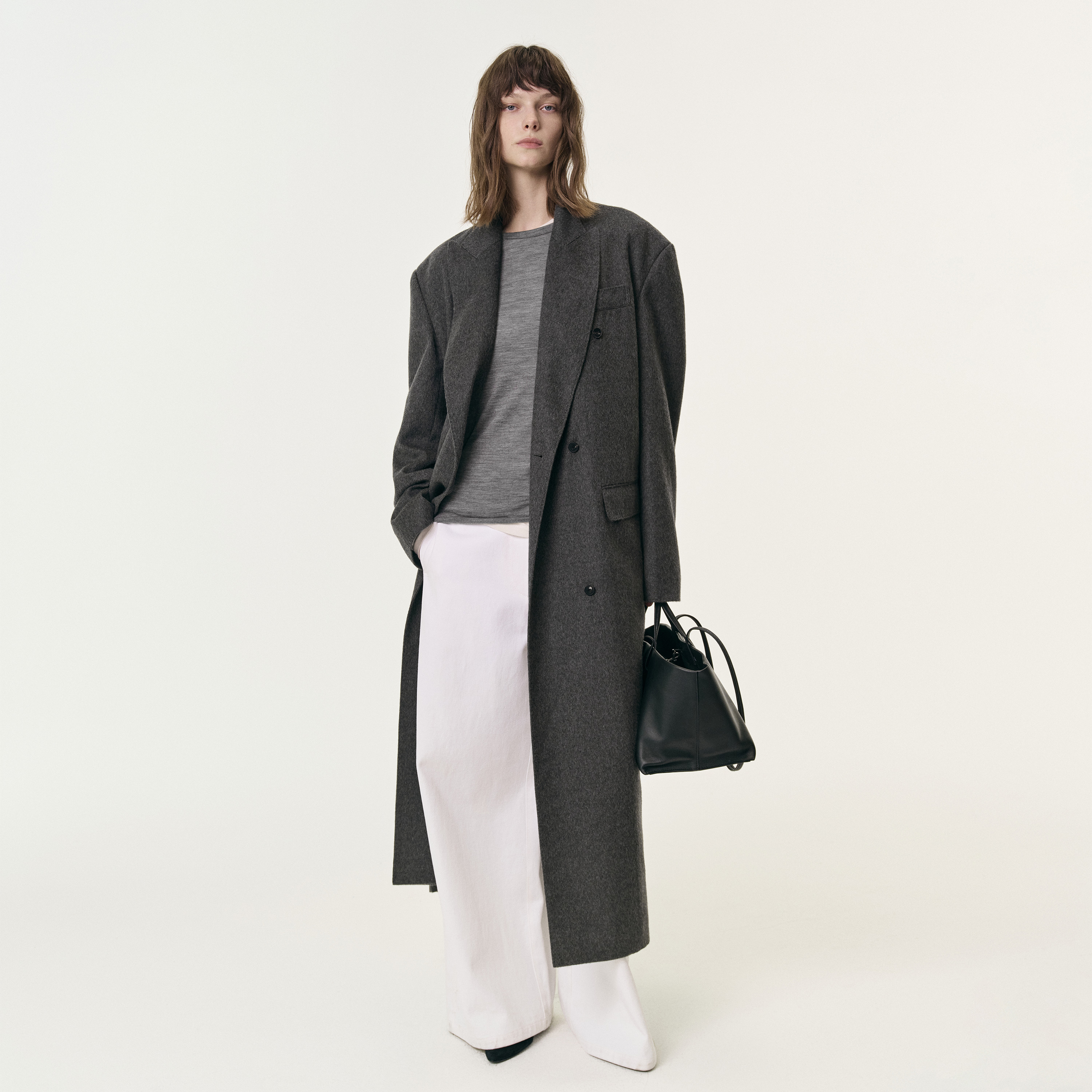 白弓 定制桑蚕丝+绵羊毛廓形老钱风毛呢外套女大衣冬季57079