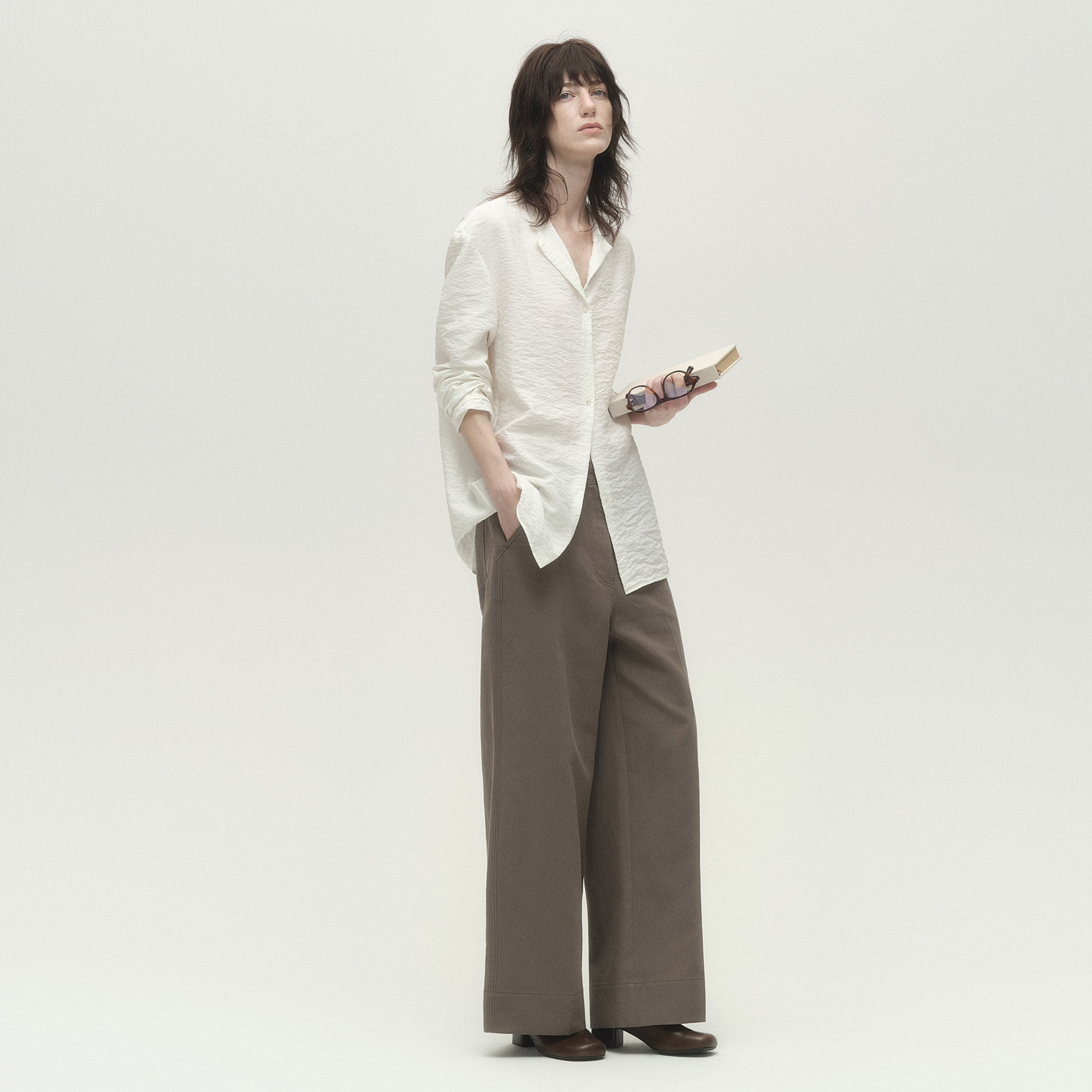 白弓2025年秋季新款定制亚麻混纺加厚直筒休闲裤女长裤子56602