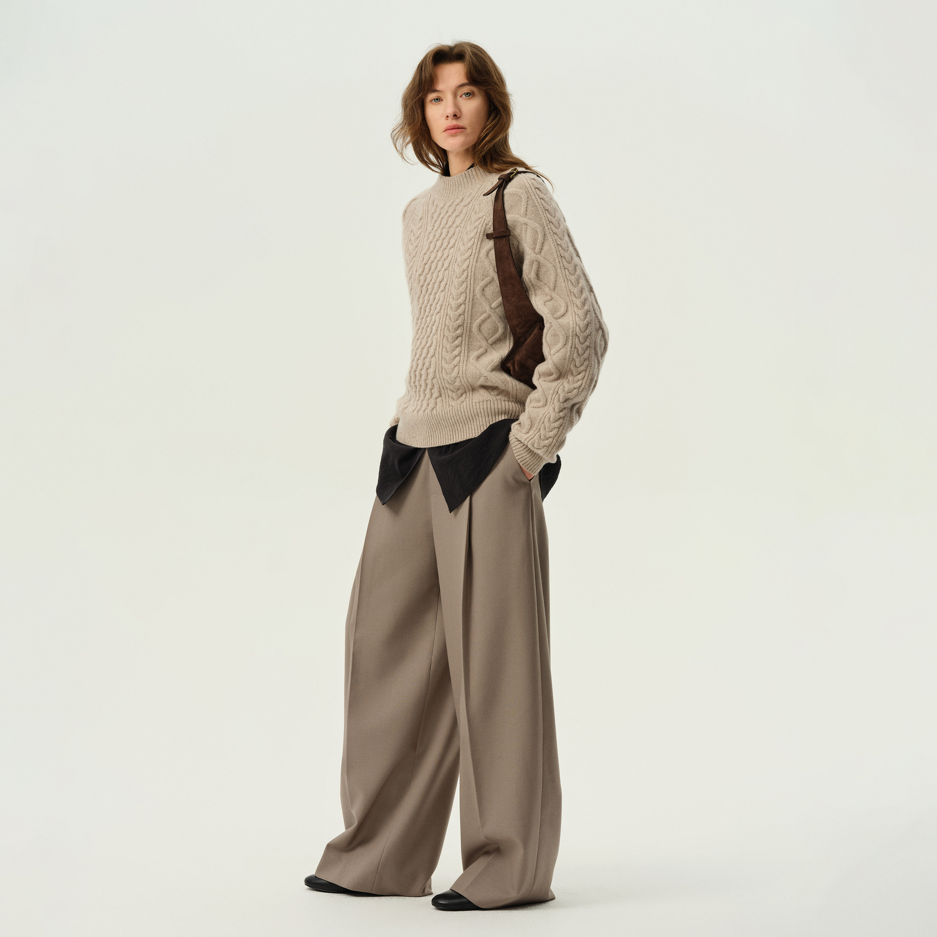 白弓2024初冬新款绵羊毛阔腿西装裤女通勤气质休闲裤长裤子52615