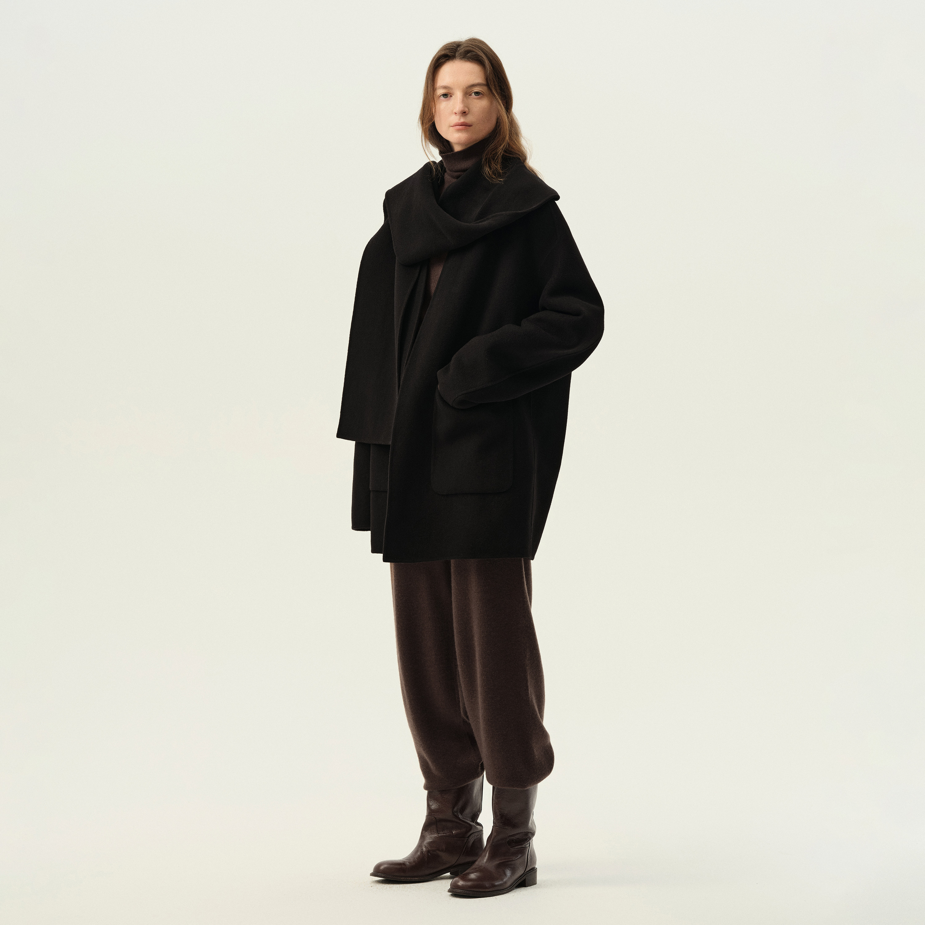 白弓大牌设计感带围脖式100%羊毛呢大衣外套女2024冬季新款52755