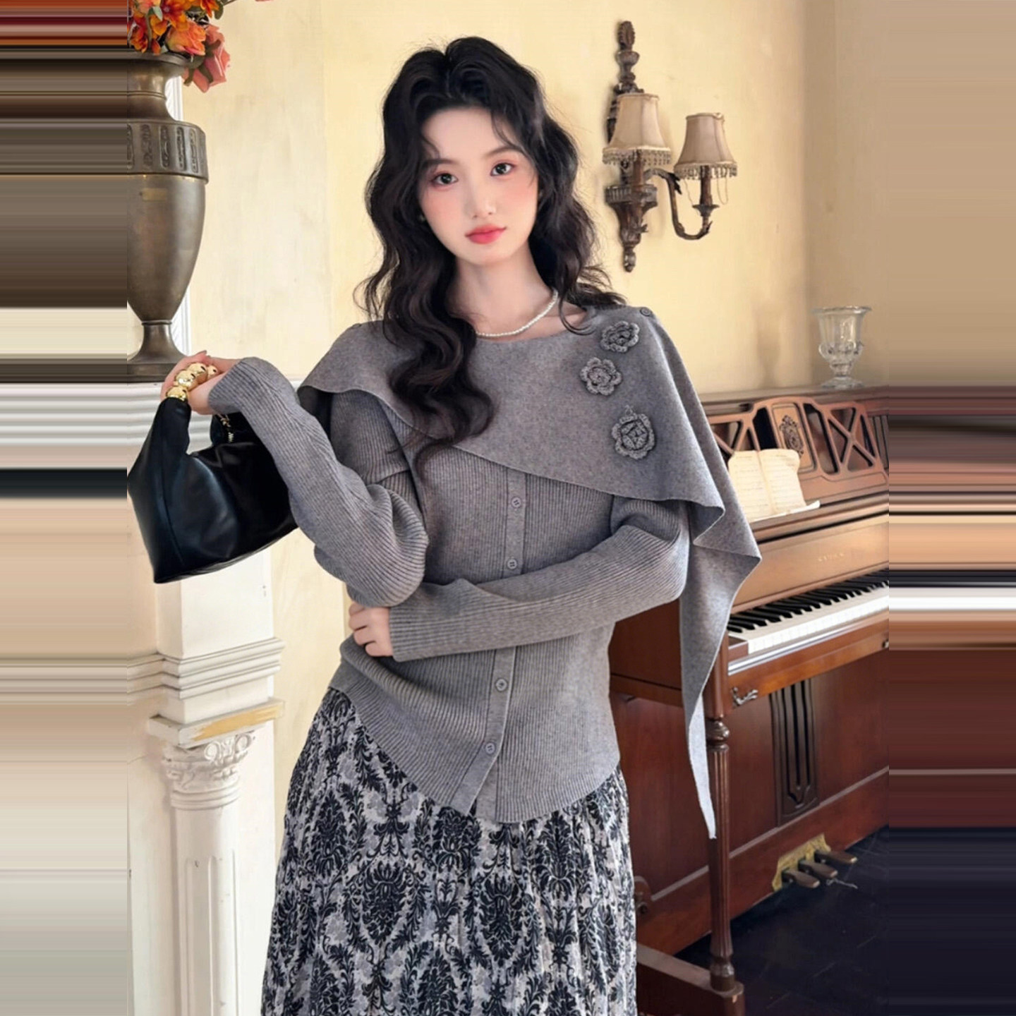 大方得体独特漂亮针织连衣裙子女秋冬季2026新款穿搭套装碎花长裙