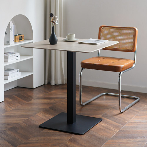 轻奢岩板餐桌正方形接待洽谈桌子