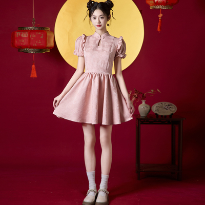 粉色旗袍2025新款改良年轻款少女夏季新中式订婚礼服裙小个子短款