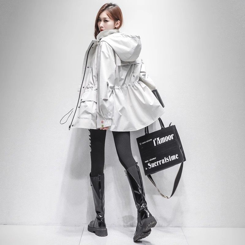 韩国Uamtor米白色冲锋衣女秋冬抽绳显瘦宽松连帽防水韩版风衣外套