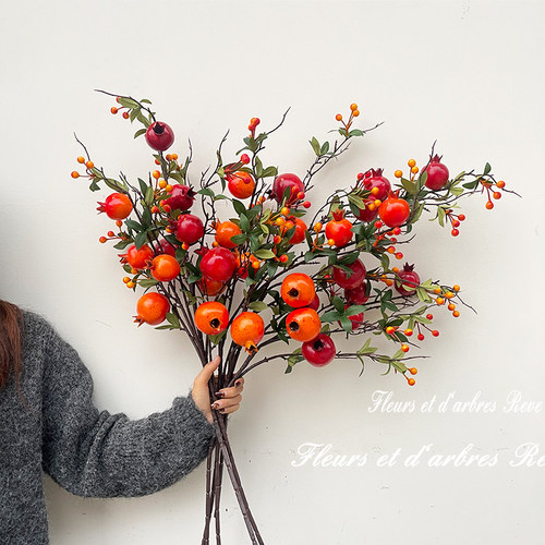 2025年新款石榴仿真花