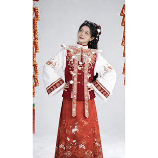 加厚比甲马面套装 原创明制汉服 女2025新款 冬装 拜年服红 跃马欢