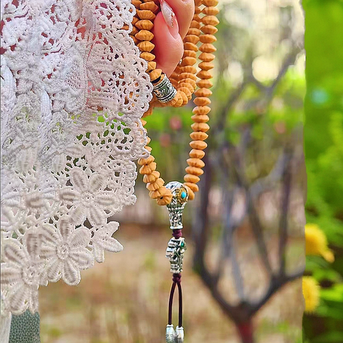 佛珠项链配饰可套戴九华山金叶莲花菩提籽工艺精粹材质优异