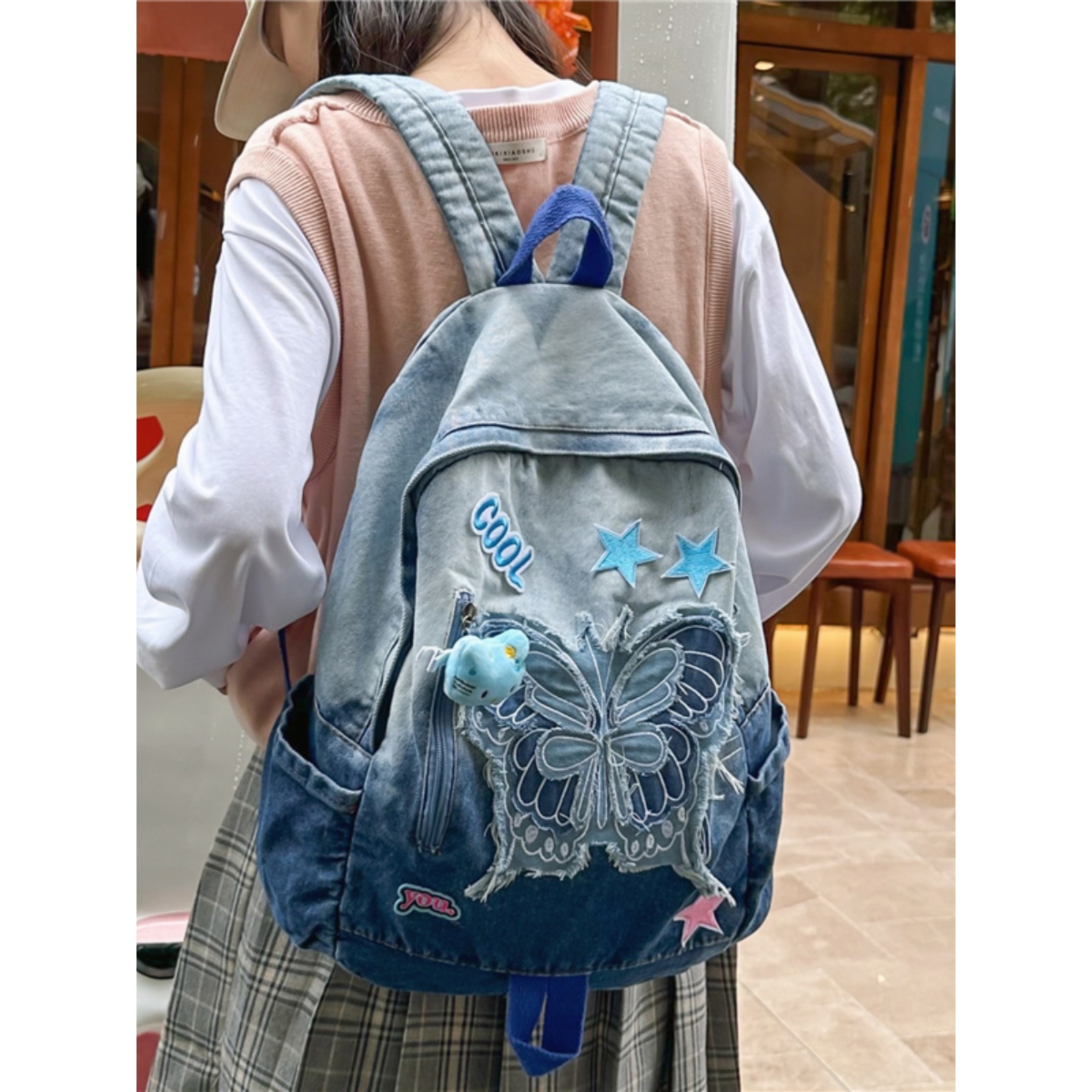 设计感牛仔背包女高颜值大容量复古双肩包初中生书包女大学生拼色