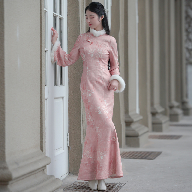 尘记【夕君】粉色鱼尾秋冬旗袍2025新款修身改良年轻款少女加绒