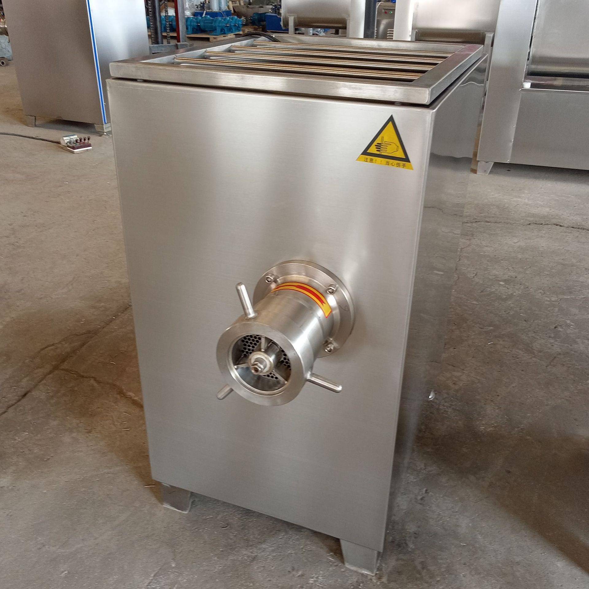 不锈钢120绞肉机 冻肉绞肉机 商用不锈钢立式牛肉鸡架绞碎机