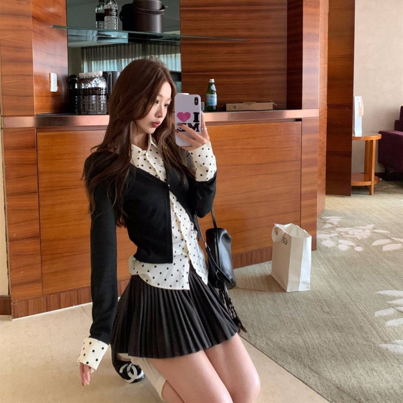 法式波点拼接假两件长袖衬衫女装秋季别致撞色翻领衬衣chic上衣