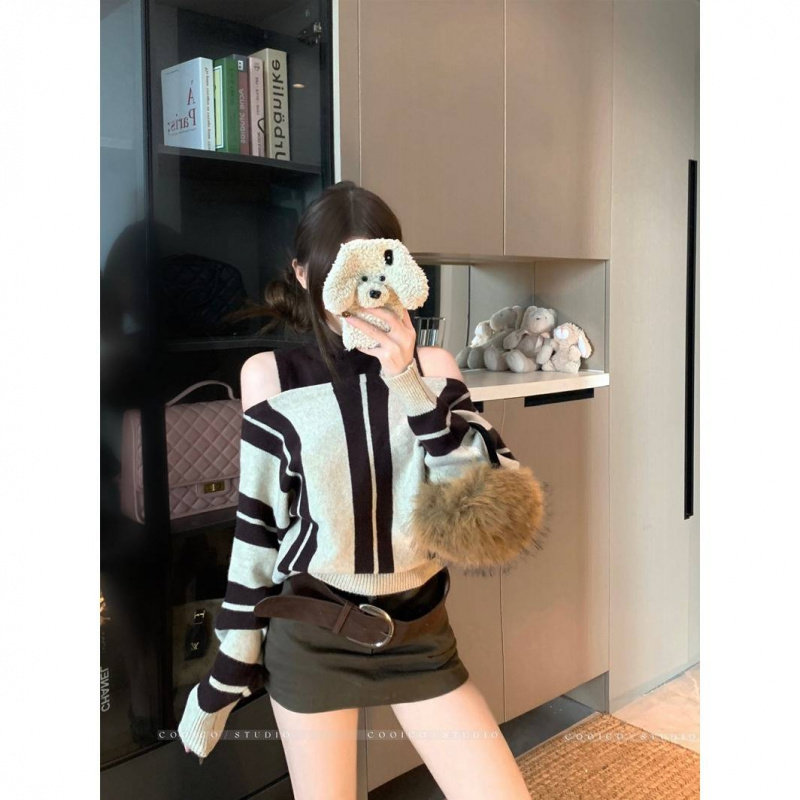一字肩撞色条纹蝙蝠袖套头毛衣女秋季穿搭套装针织背心上衣两件套