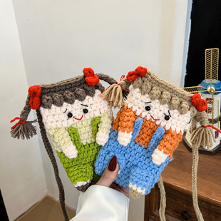新款编织包包成品手机包手工钩织毛线包儿童小背包可爱百搭斜挎包