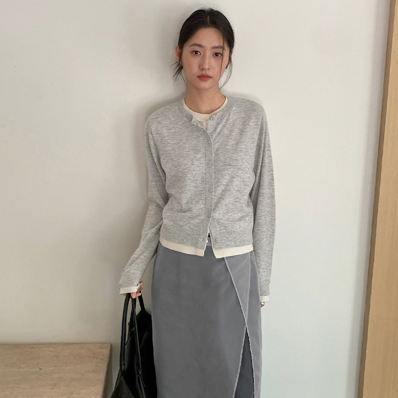 法国chrry koop 拼接假两件羊毛针织圆领开衫女秋季新款简韩百搭