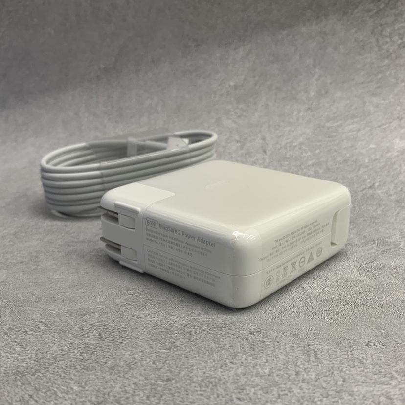 适用于苹果充电器Macbookpro笔记本A1398 A1424电源85W原装
