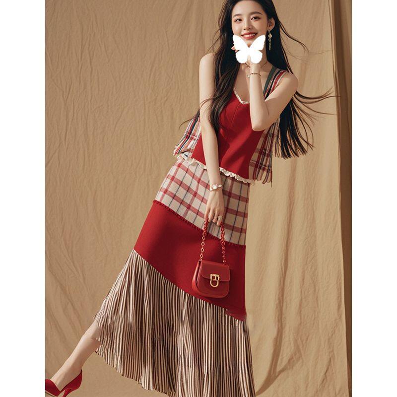 2025夏装搭配一整套气质女神范高端套装红色无袖上衣半身裙两件套