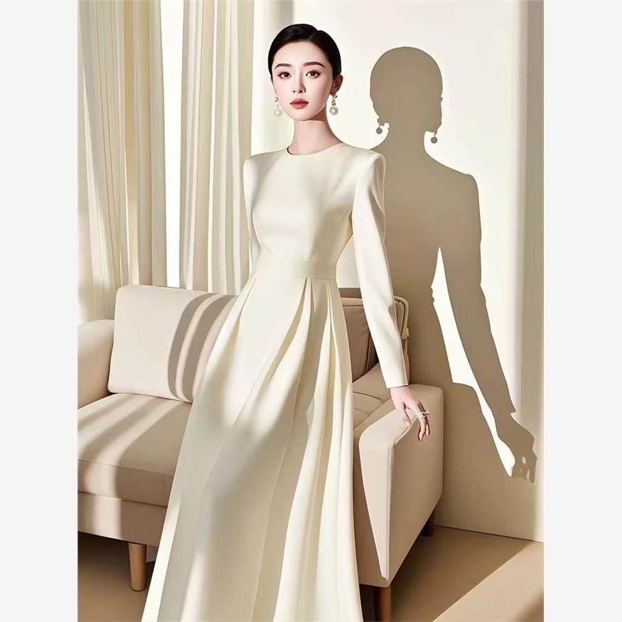 正式场合气质收腰小香风白色长袖连衣裙洋气高贵小个子长裙早秋季
