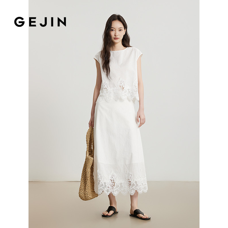 亚麻垂感 视觉显瘦 气质镂空钩花无袖小衫上衣半身裙两件时尚套装