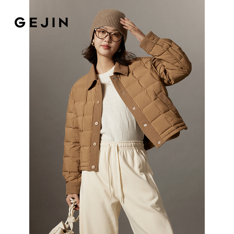 轻盈有型短款羽绒服歌锦时尚
