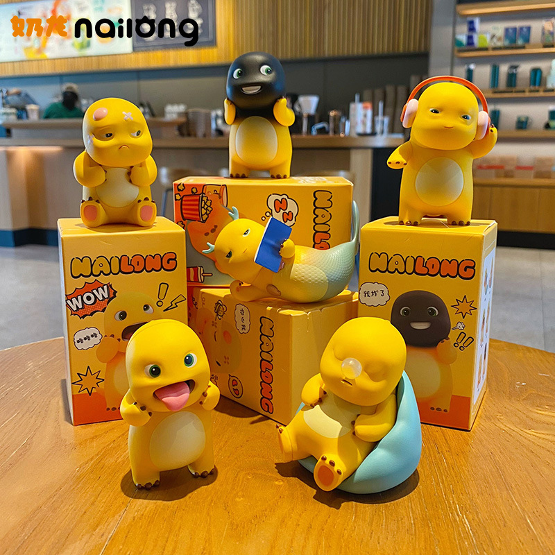 正版奶龙系列盲盒玩偶桌面摆件公仔潮玩手办装饰车载可爱礼物饰品