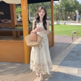 白色甜美风刺绣蕾丝连衣裙女2025夏季新款海边度假风宽松显瘦长裙，女装连衣裙，2C168