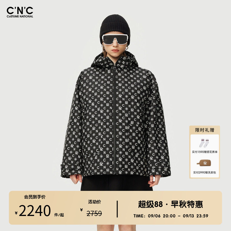 CNC女装奥莱满版字母绣花棉衣女冬季潮流加厚保暖连帽棉服外套