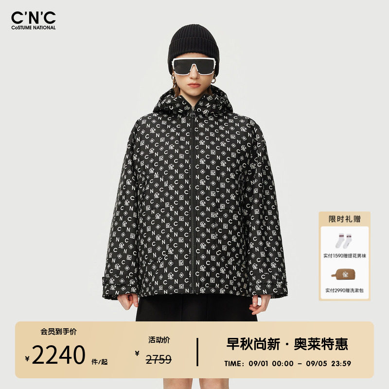 CNC女装奥莱满版字母绣花棉衣女冬季潮流加厚保暖连帽棉服外套
