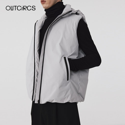 OUTCiRCS机能风羽绒背心秋冬男