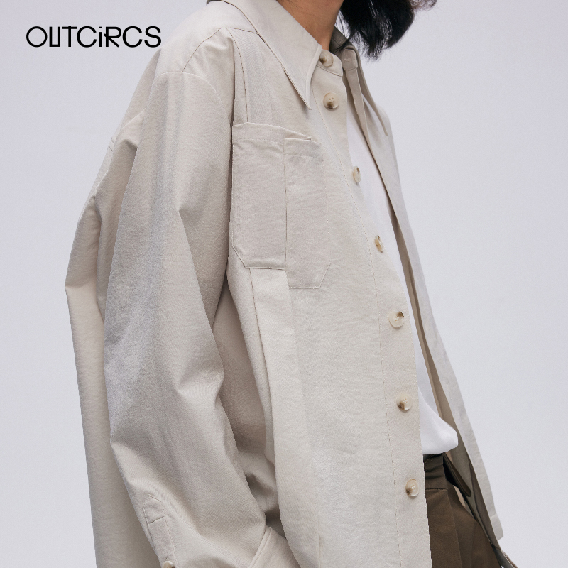 OUTCIRCS宽松休闲错位口袋外套