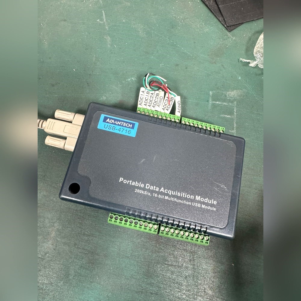 Advantech USB-4716采集卡货实 议价